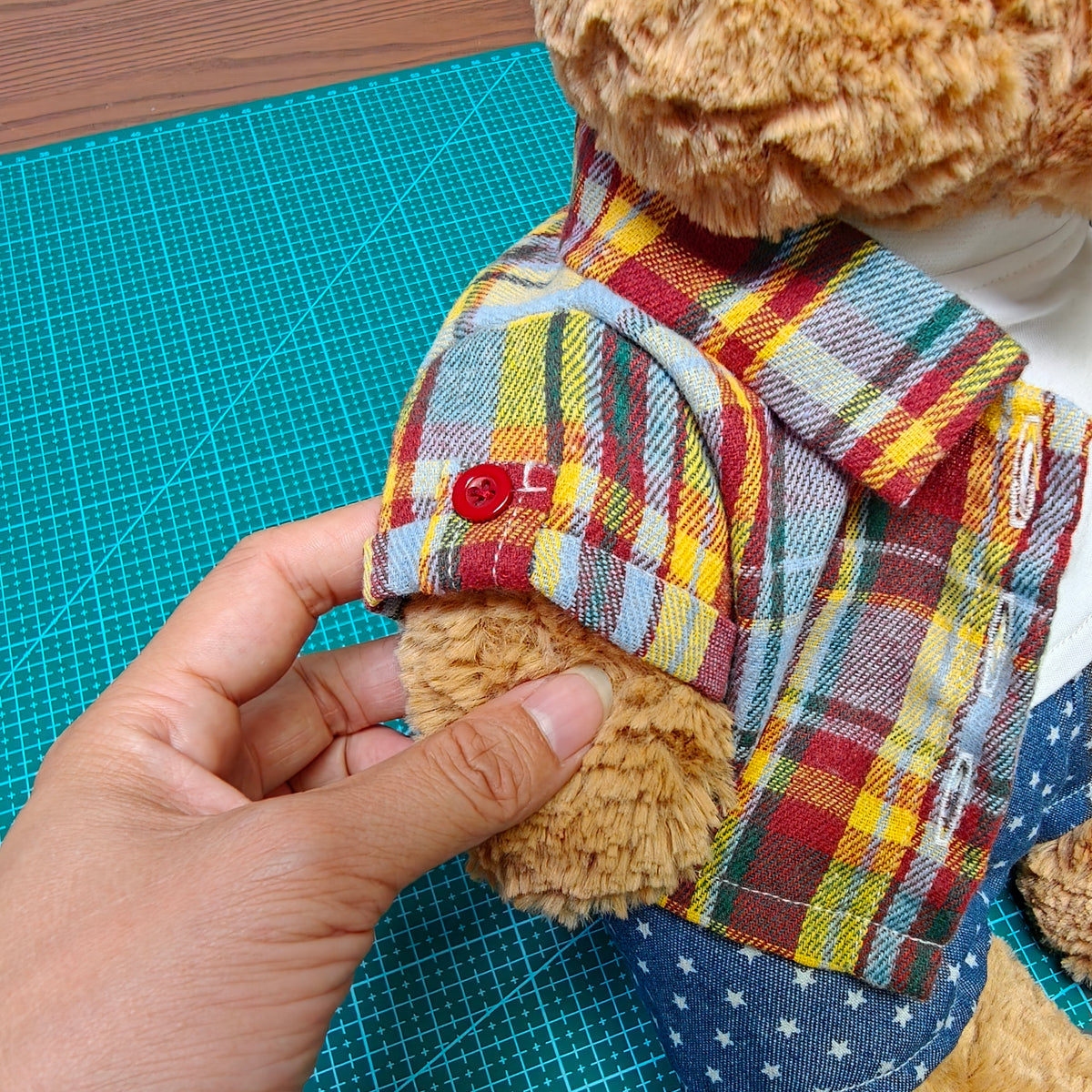 Handmade Plaid Shirt Outfit Set for Plush Bears, 3-Piece Clothing Set (Clothing Only, Plush Toy Not Included)